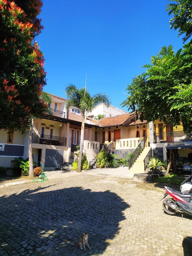 Villa Beverly Lembang Dış mekan fotoğraf