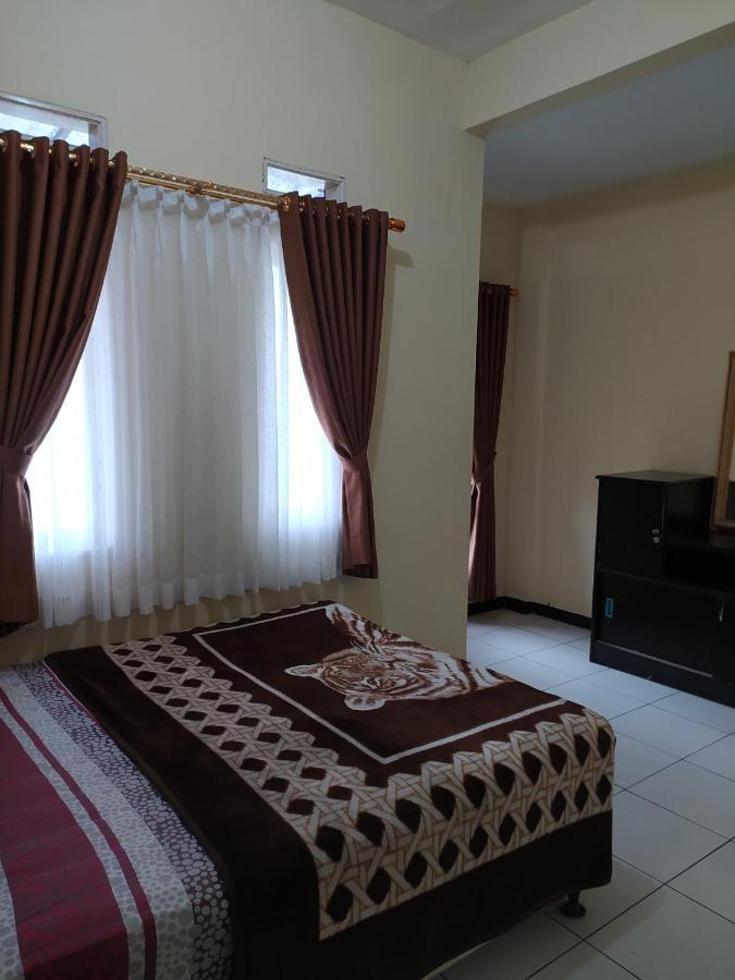 Villa Beverly Lembang Dış mekan fotoğraf
